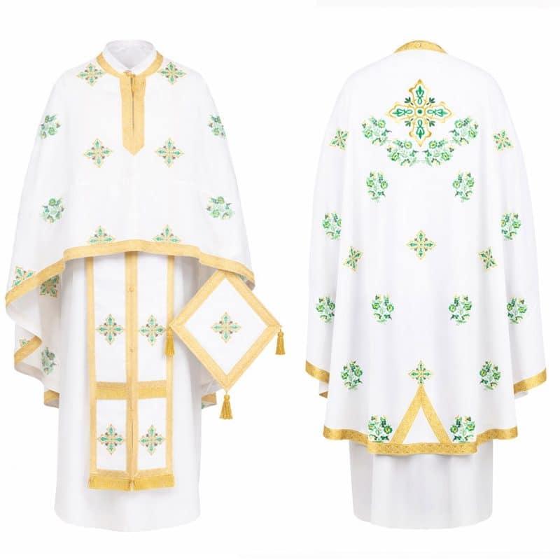 Вышитый облачение марокена