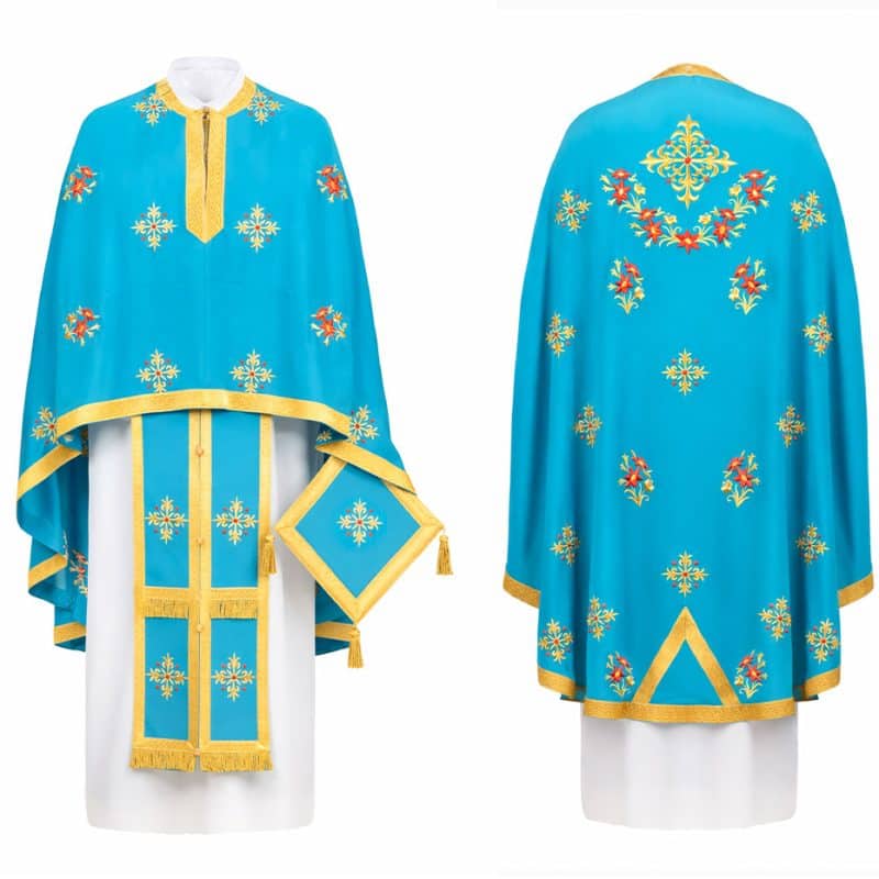 Вышитый облачение марокена