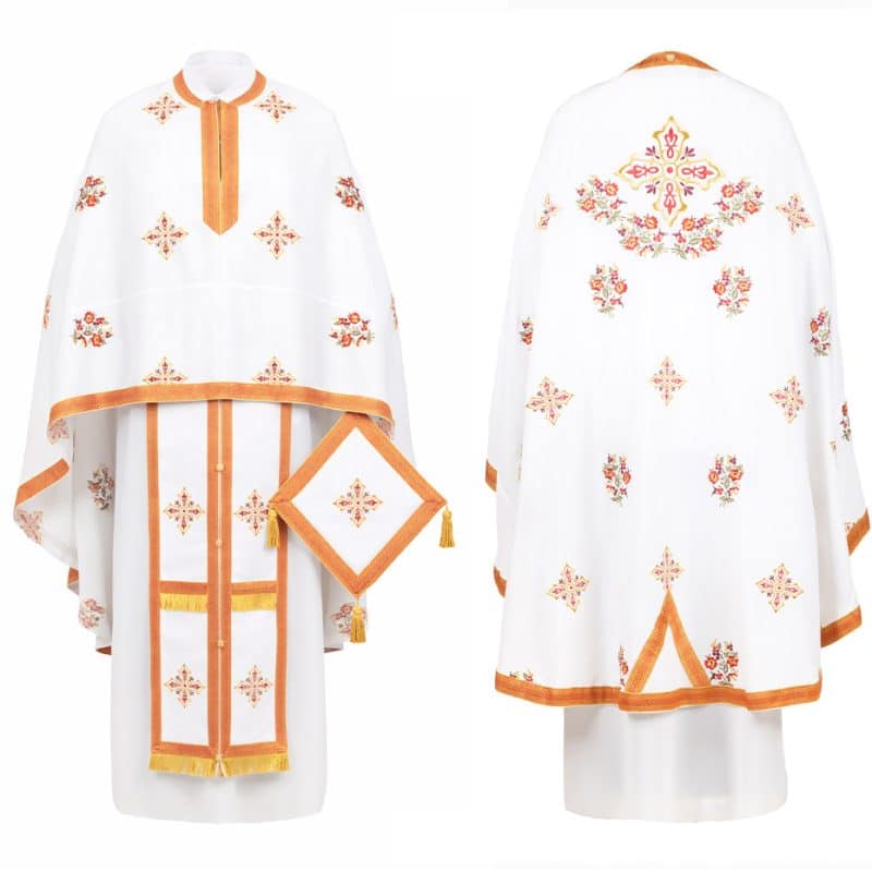 Вышитый облачение марокена